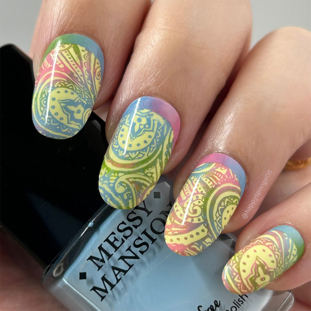 LLA05 Messy Mansion Nail Stamping Plate image 2