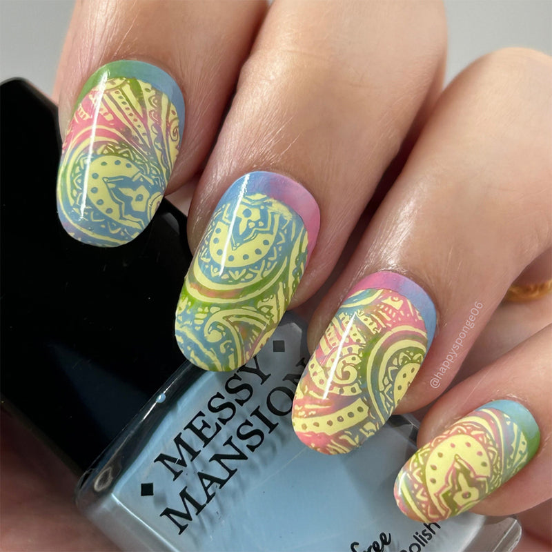 LLA05 Messy Mansion Nail Stamping Plate image 2