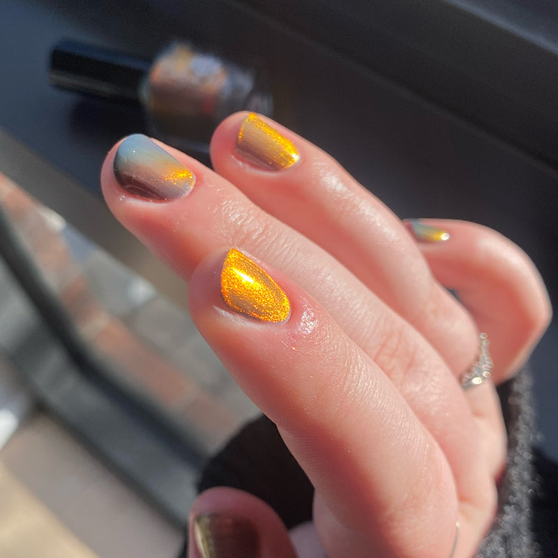 Dark Static image 34