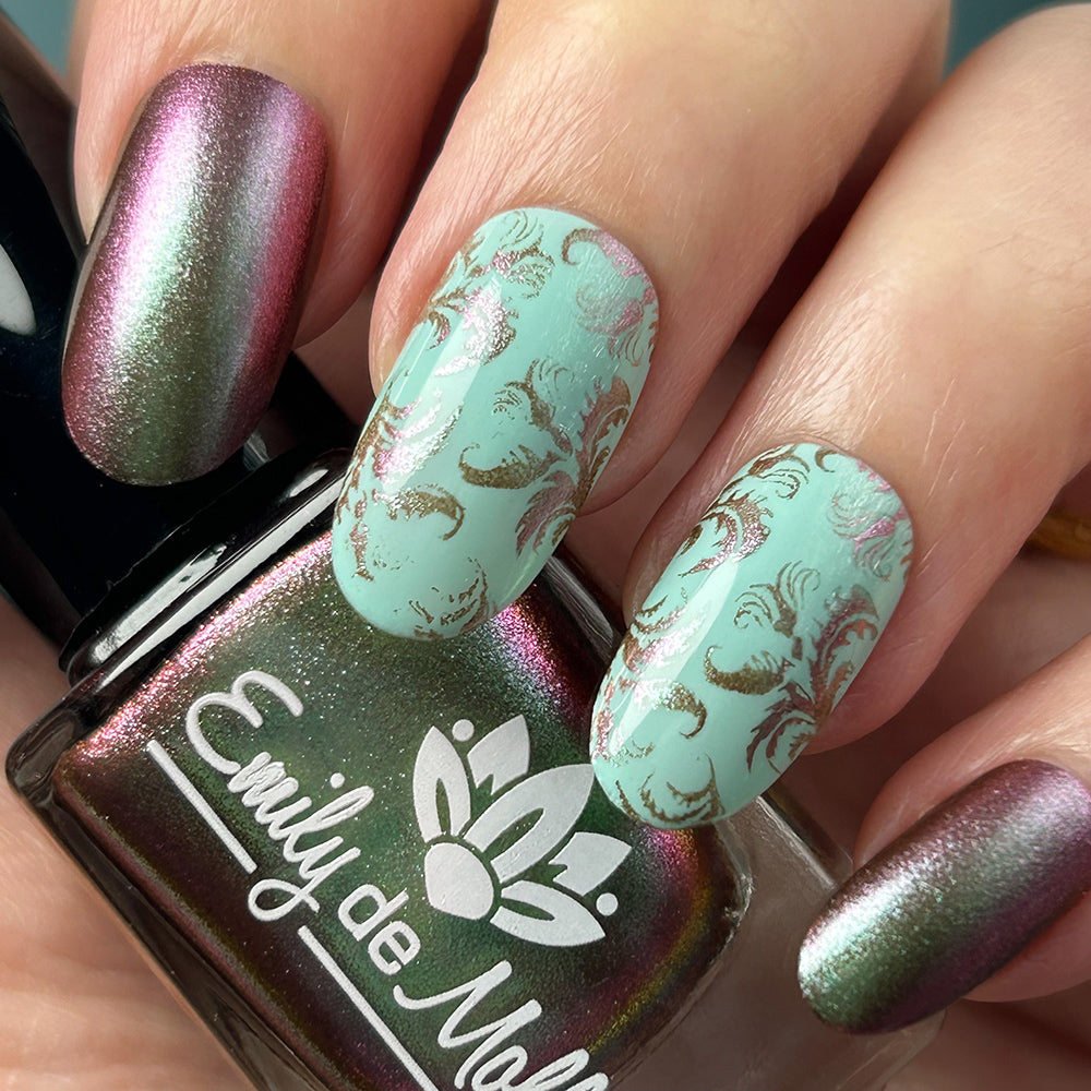 Green / Brown / Red - multichrome stamping polish image 1