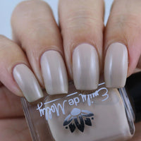 Covert Base Coat - Blurring Base in Neutral ( #1 ) image 17