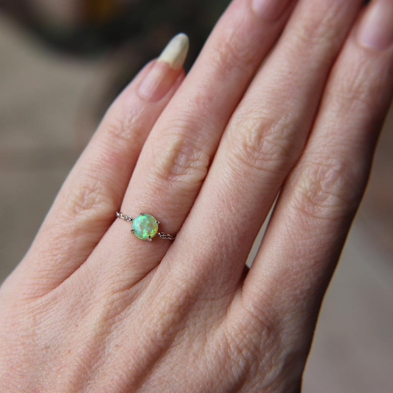Green Fire Opal chain ring in 925 Sterling Silver image 1