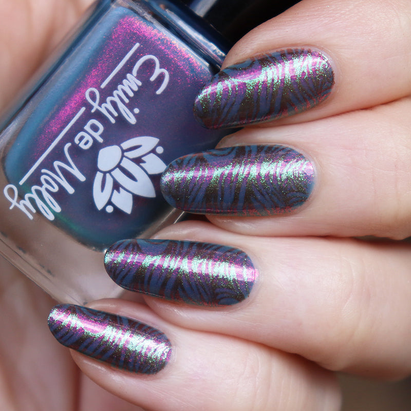 Green / Brown / Red - multichrome stamping polish image 5