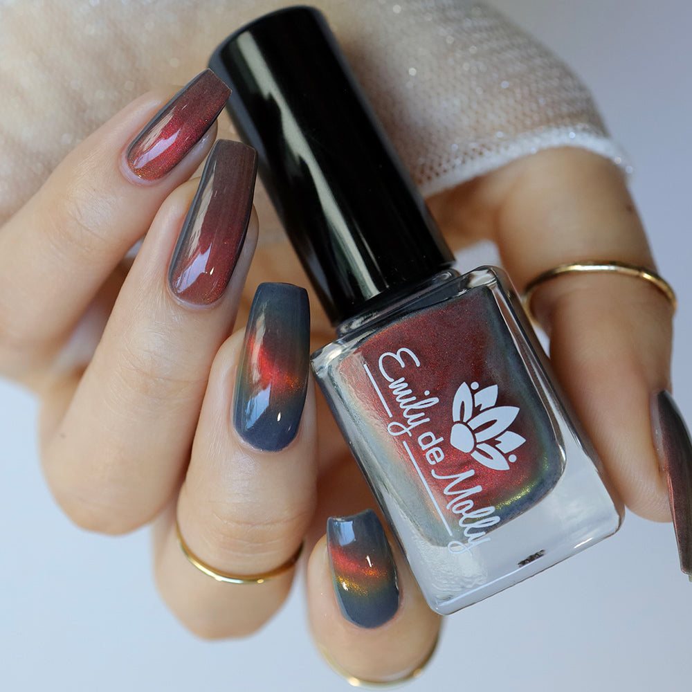 Dark Static image 29