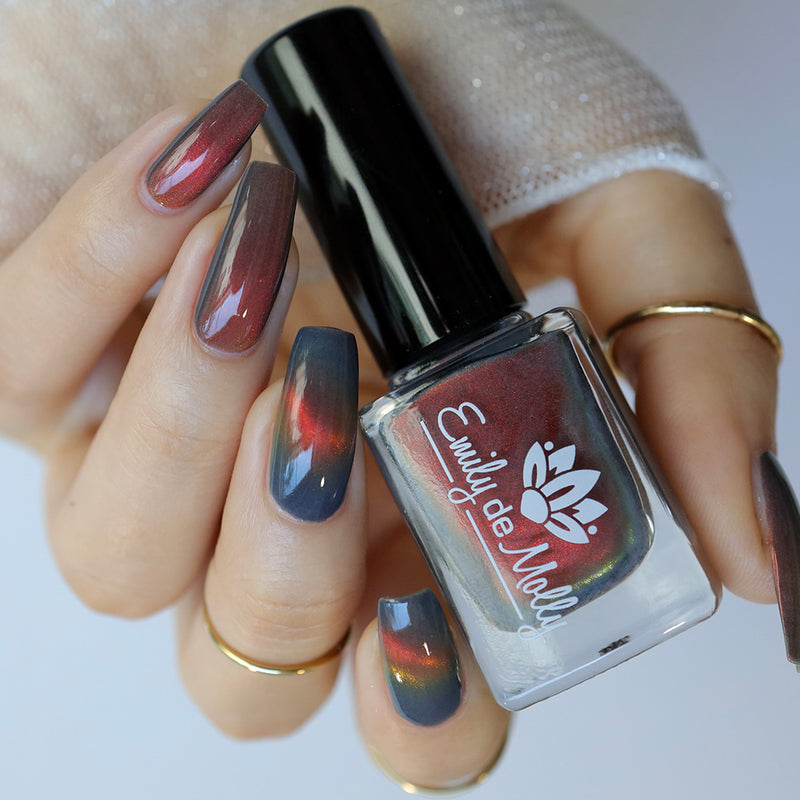 Dark Static image 29