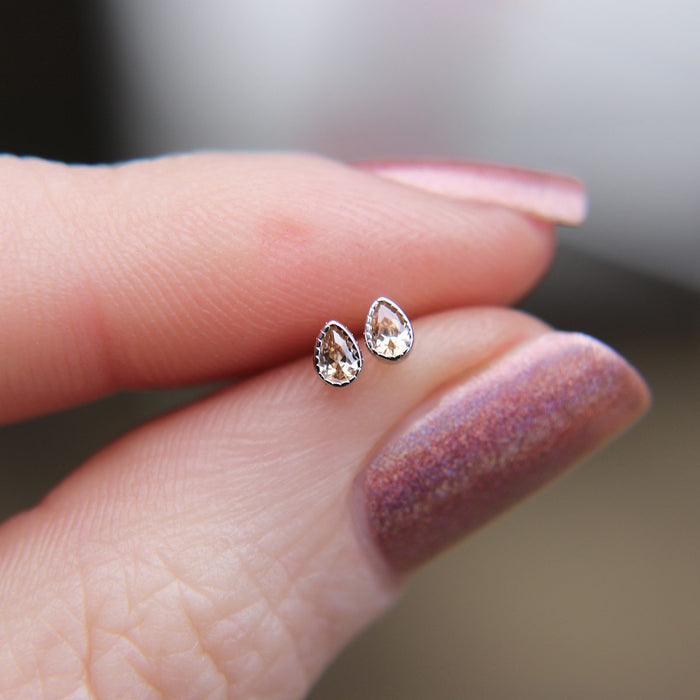 Teardrop stud earrings in 925 Sterling Silver image 0