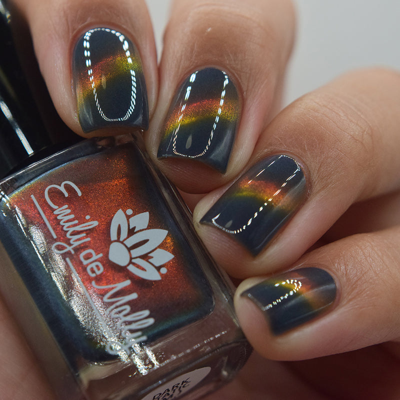 Dark Static image 15