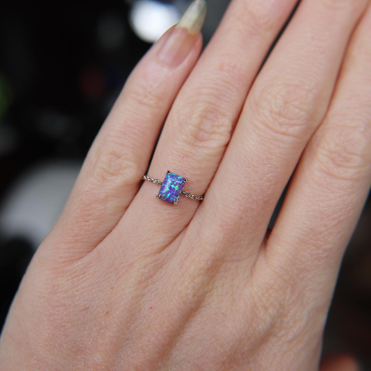 Purple Fire Opal chain ring in 925 Sterling Silver