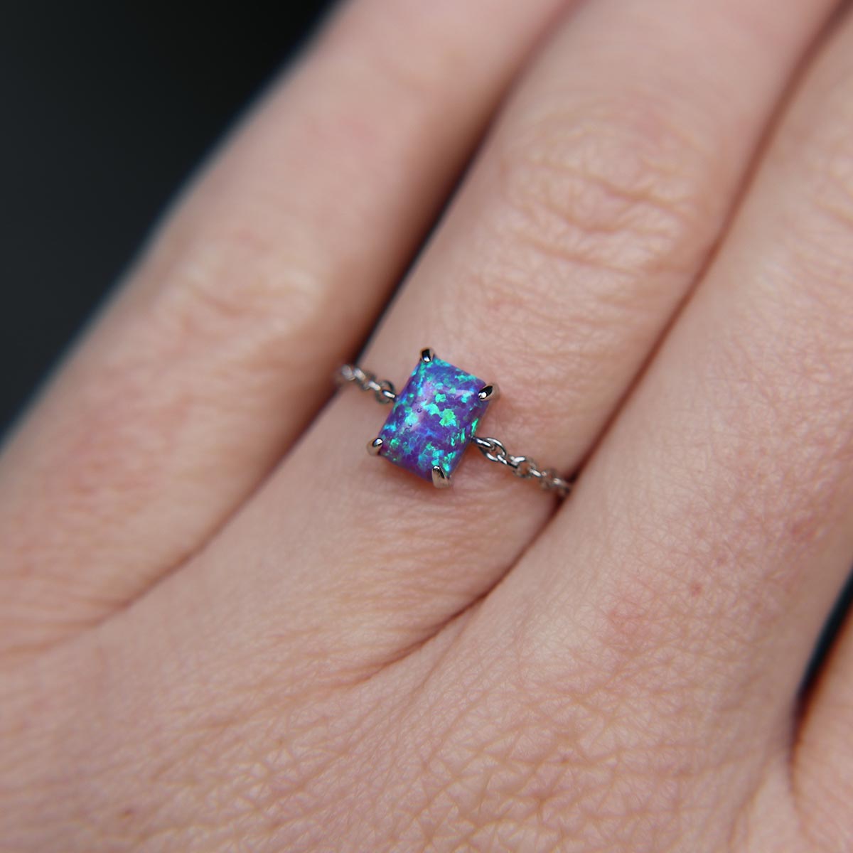 Purple Fire Opal chain ring in 925 Sterling Silver