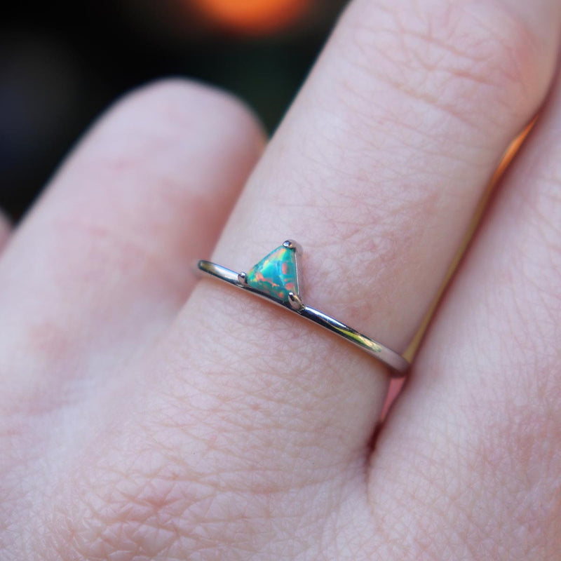Green fire opal ring in 925 Sterling Silver - new size added image 2