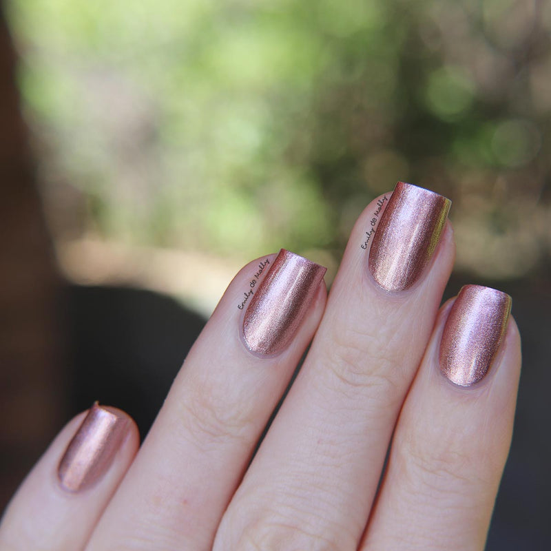 Rose Gold Chrome Nail Polish image 2