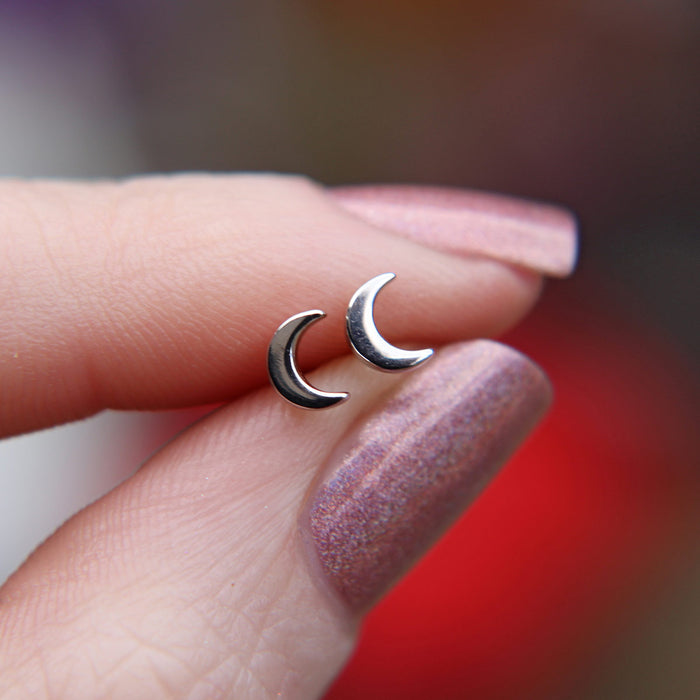 Minimalist crescent moon stud earrings in 925 Sterling Silver image 0