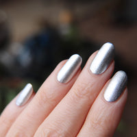 Silver Chrome Nail Polish image 3