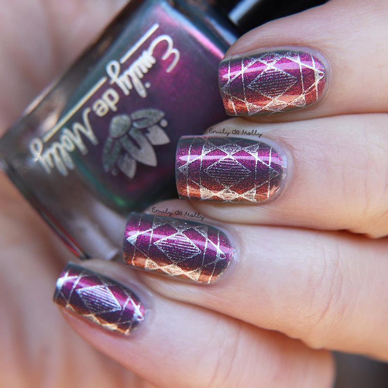 Silver Chrome Nail Polish image 6
