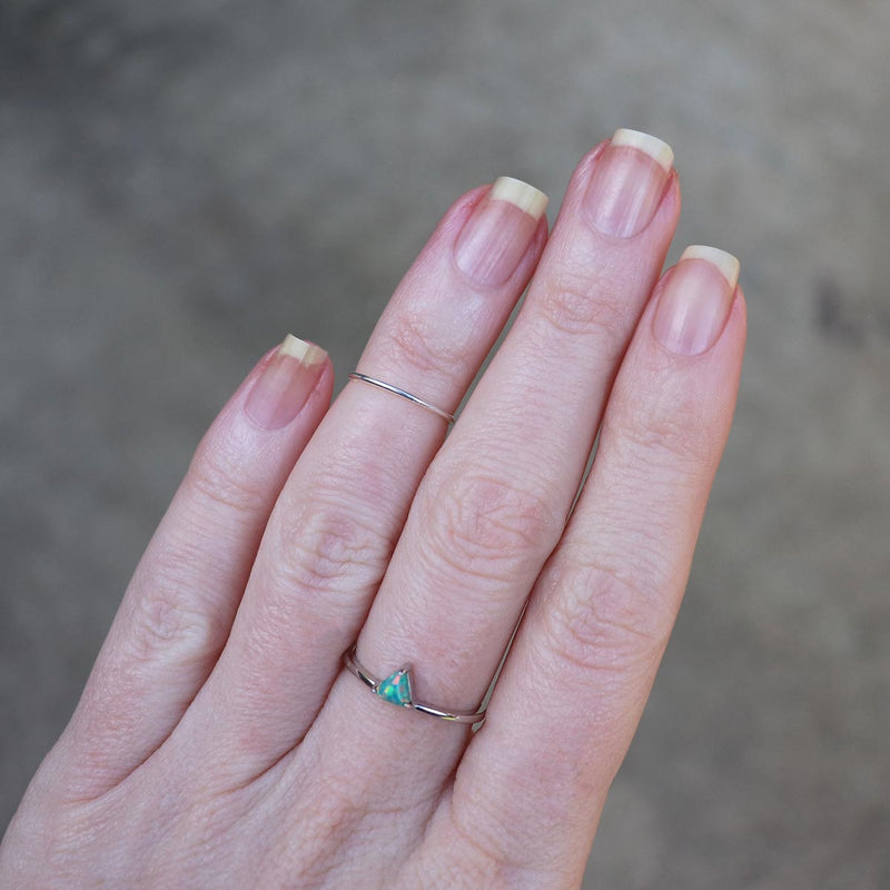 Green fire opal ring in 925 Sterling Silver - new size added image 3