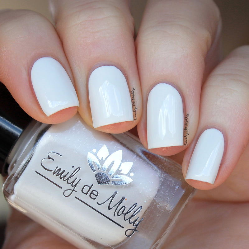 Bright Retreat image 0